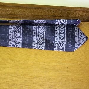 Halston III Black & Tan Patterned Tie